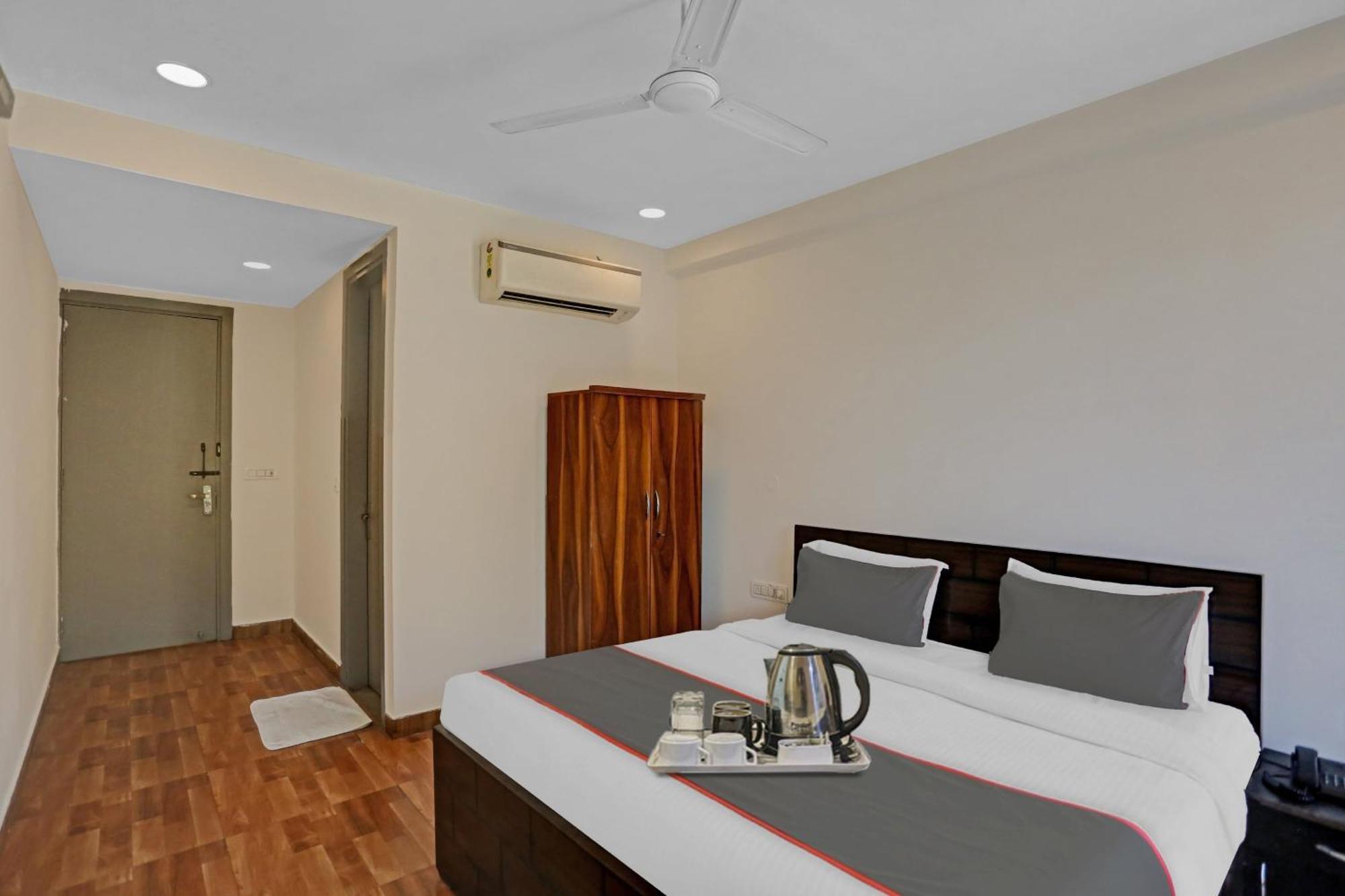 Hotel O The Grand Palm Gurgaon Exterior photo