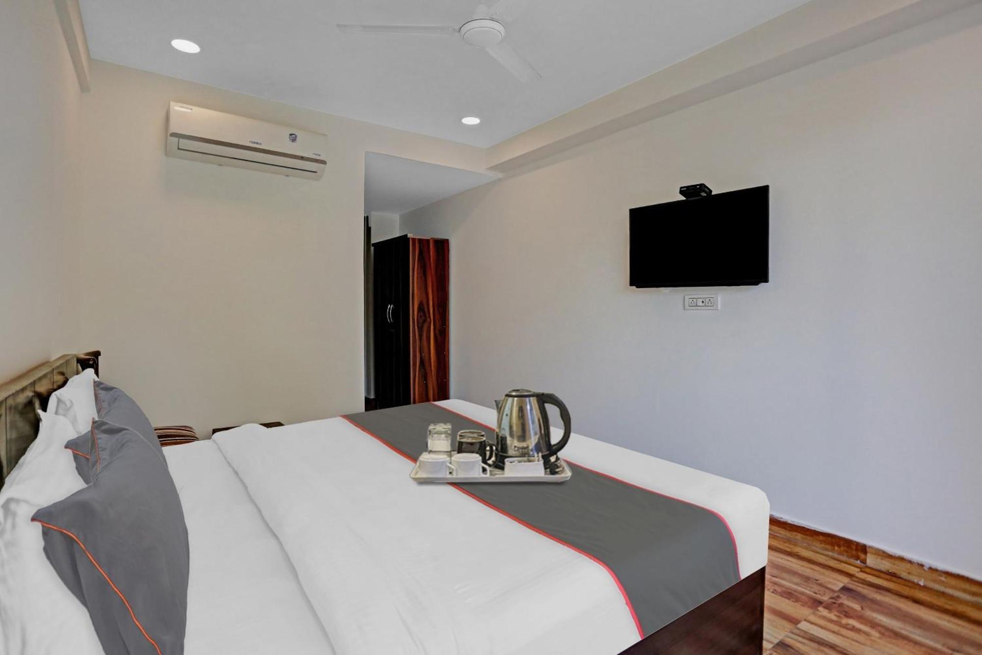 Hotel O The Grand Palm Gurgaon Exterior photo